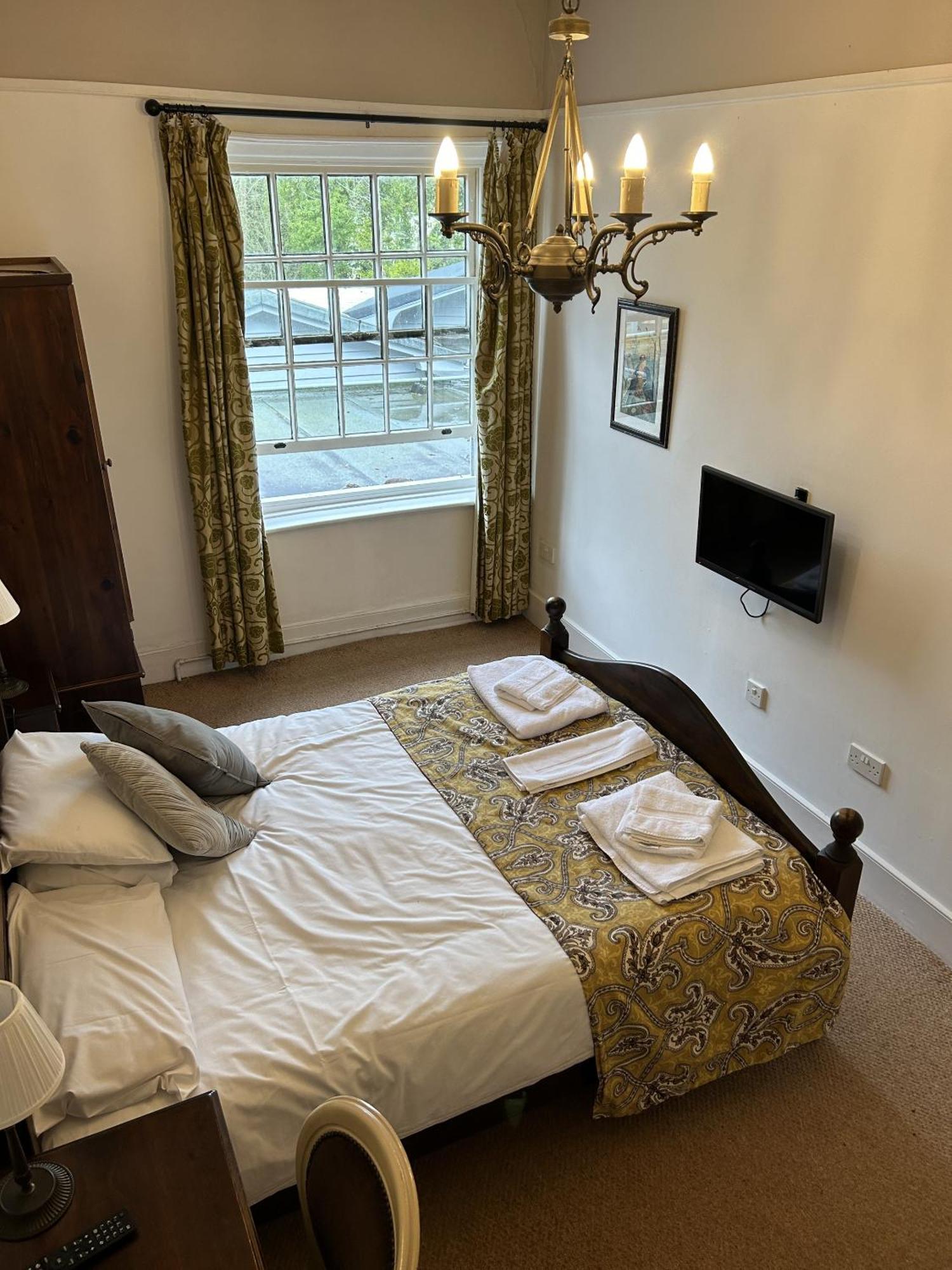 Bed and Breakfast George & Falcon Southampton Exteriér fotografie
